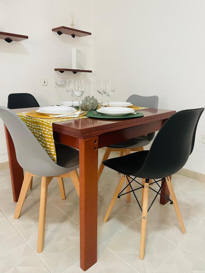 Cozy 2-Bedroom Serviced Apartment With Netflix Sagunto Εξωτερικό φωτογραφία